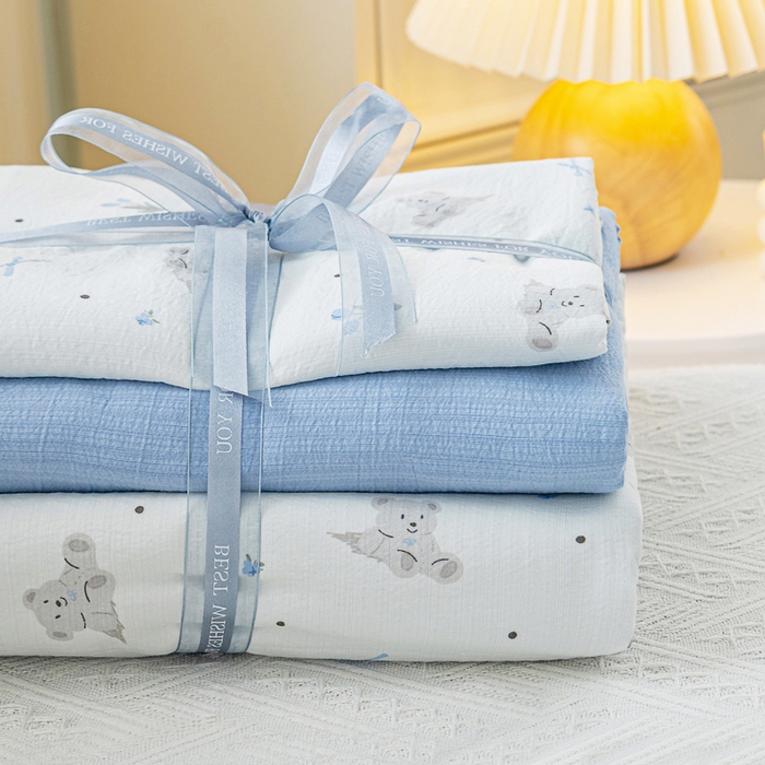 91家纺网 家纺一手货源 找家纺 奇丝雅 2025新款A类有氧超柔云感双层纱皱皱纱学生宿舍三件套家用四件套单被套 艾尼熊