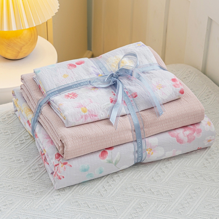 91家纺网 家纺一手货源 找家纺 奇丝雅 2025新款A类有氧超柔云感双层纱皱皱纱学生宿舍三件套家用四件套单被套 朵朵田园