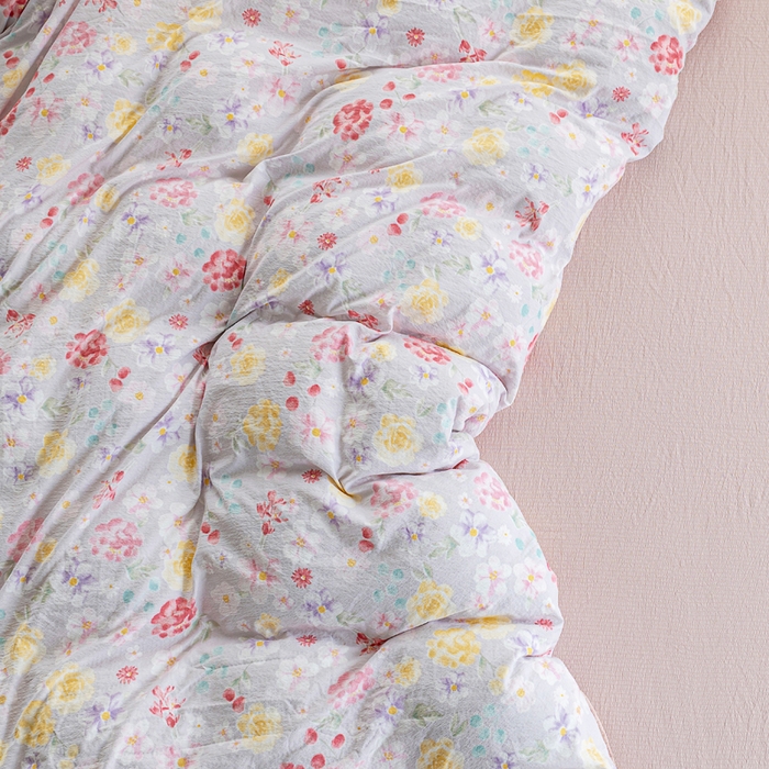 91家纺网 家纺一手货源 找家纺 奇丝雅 2025新款A类有氧超柔云感双层纱皱皱纱学生宿舍三件套家用四件套单被套 朵朵田园