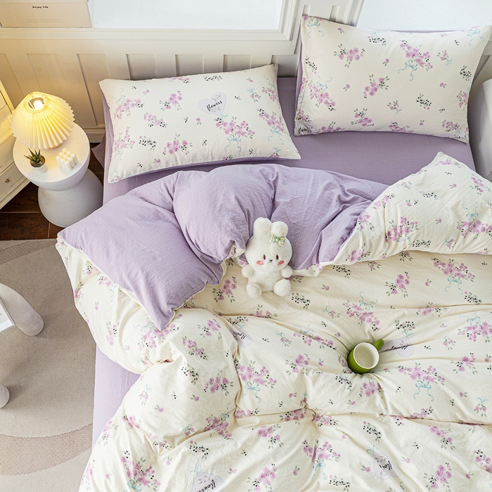 91家纺网 家纺一手货源 找家纺 奇丝雅 2025新款A类有氧超柔云感双层纱皱皱纱学生宿舍三件套家用四件套单被套 花黛罗兰