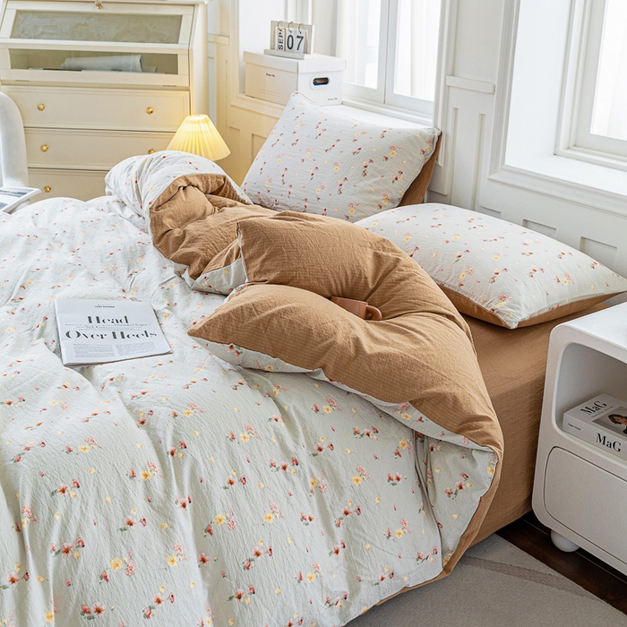 91家纺网 家纺一手货源 找家纺 奇丝雅 2025新款A类有氧超柔云感双层纱皱皱纱学生宿舍三件套家用四件套单被套 轻颂