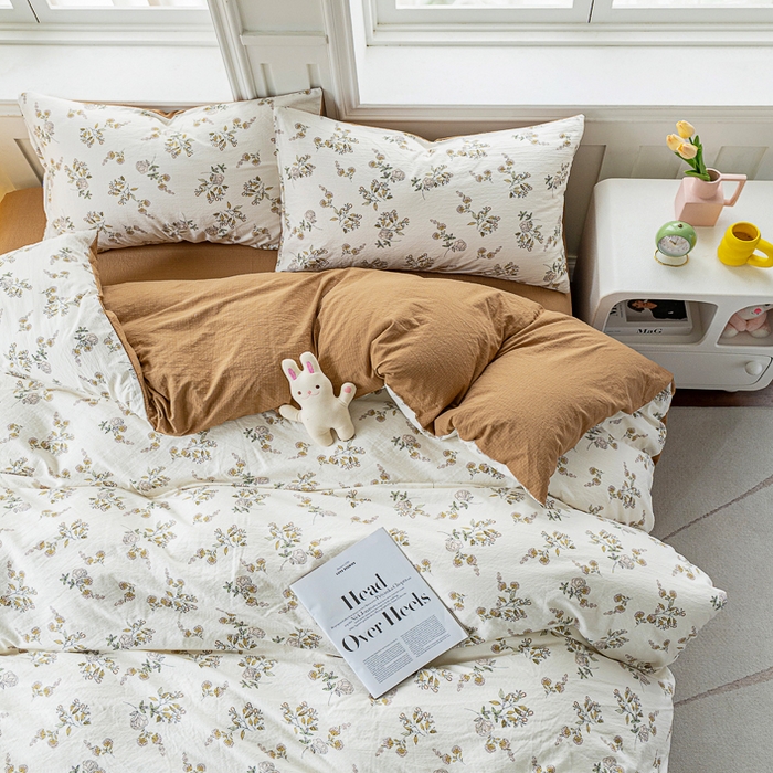 91家纺网 家纺一手货源 找家纺 奇丝雅 2025新款A类有氧超柔云感双层纱皱皱纱学生宿舍三件套家用四件套单被套 山茶花