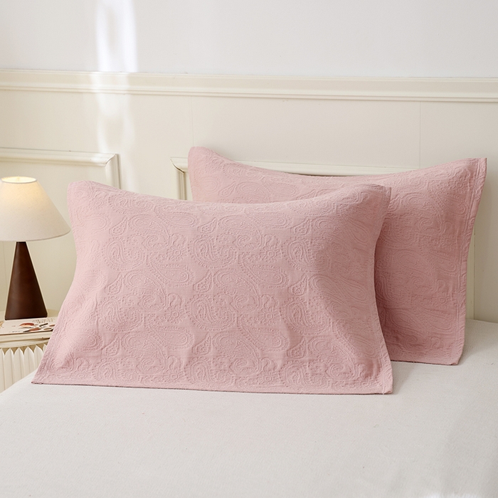 91家纺网 家纺一手货源 找家纺 朴尔家纺-毛巾被 2025新款浮雕凤尾花纯色全棉纯棉三层纱布枕巾单枕巾枕巾单件 浮雕凤尾花-粉