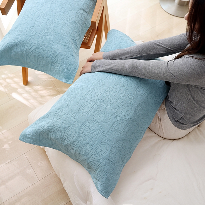 91家纺网 家纺一手货源 找家纺 朴尔家纺-毛巾被 2025新款浮雕凤尾花纯色全棉纯棉三层纱布枕巾单枕巾枕巾单件 浮雕凤尾花-蓝