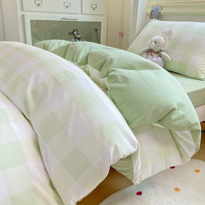 91家纺网 家纺一手货源 找家纺 （总）麒东家纺 2025新款开学季学生ins风条纹方格水洗四件套学生上下铺三件套