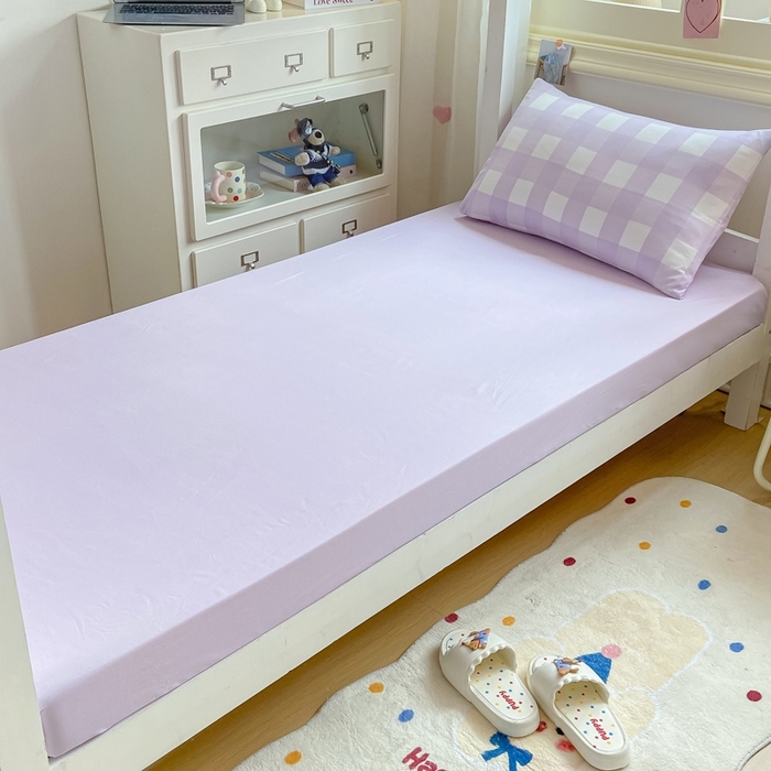 91家纺网 家纺一手货源 找家纺 麒东家纺 2025新款开学季学生ins风条纹方格水洗四件套学生上下铺三件套 条纹粉色