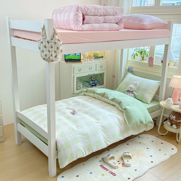 91家纺网 家纺一手货源 找家纺 麒东家纺 2025新款开学季学生ins风条纹方格水洗四件套学生上下铺三件套 方格紫色