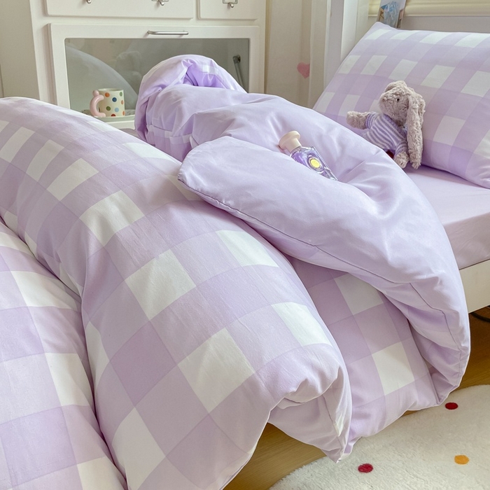 91家纺网 家纺一手货源 找家纺 麒东家纺 2025新款开学季学生ins风条纹方格水洗四件套学生上下铺三件套 条纹粉色