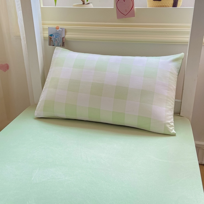 91家纺网 家纺一手货源 找家纺 麒东家纺 2025新款开学季学生ins风条纹方格水洗四件套学生上下铺三件套 方格紫色