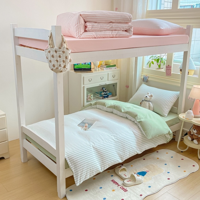 91家纺网 家纺一手货源 找家纺 麒东家纺 2025新款开学季学生ins风条纹方格水洗四件套学生上下铺三件套 条纹绿色