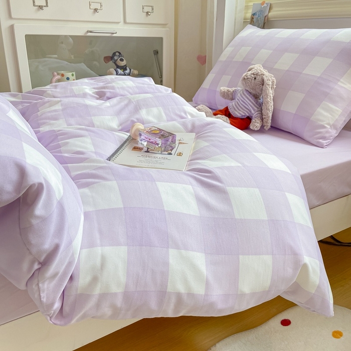 91家纺网 家纺一手货源 找家纺 麒东家纺 2025新款开学季学生ins风条纹方格水洗四件套学生上下铺三件套 条纹粉色