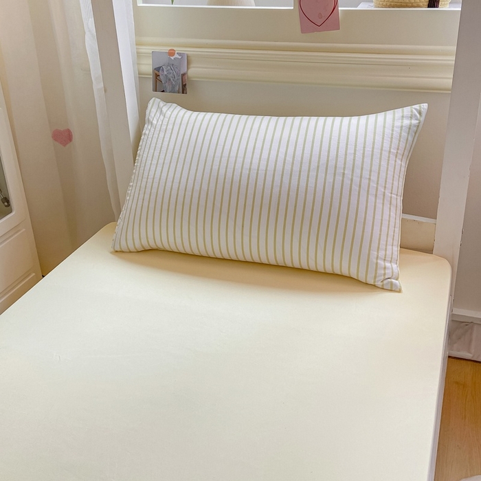 91家纺网 家纺一手货源 找家纺 麒东家纺 2025新款开学季学生ins风条纹方格水洗四件套学生上下铺三件套 条纹黄色