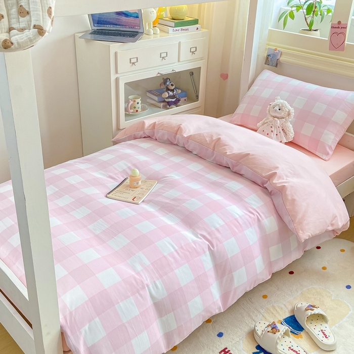 91家纺网 家纺一手货源 找家纺 麒东家纺 2025新款开学季学生ins风条纹方格水洗四件套学生上下铺三件套 方格蓝色