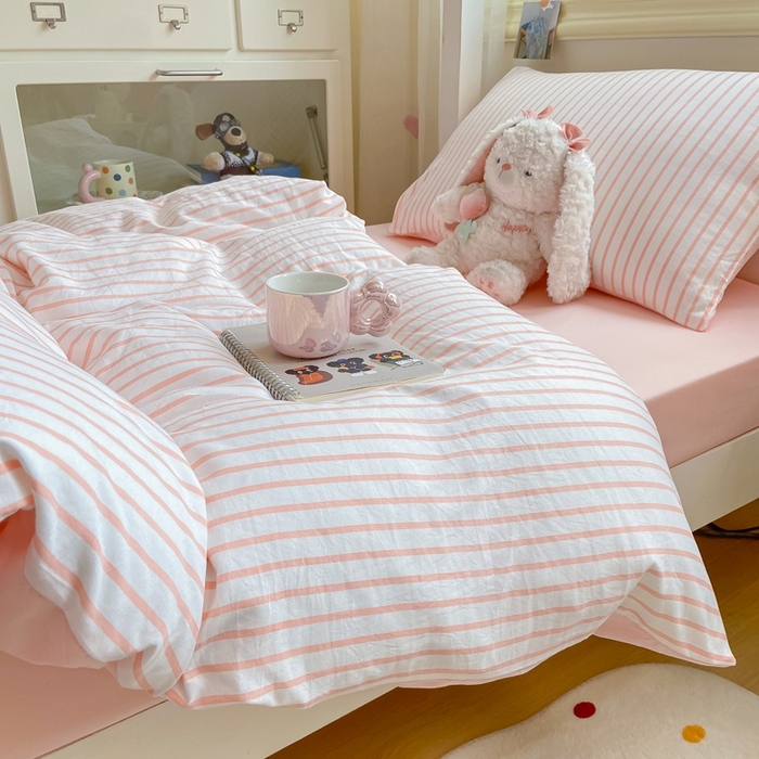 91家纺网 家纺一手货源 找家纺 麒东家纺 2025新款开学季学生ins风条纹方格水洗四件套学生上下铺三件套 条纹黑色