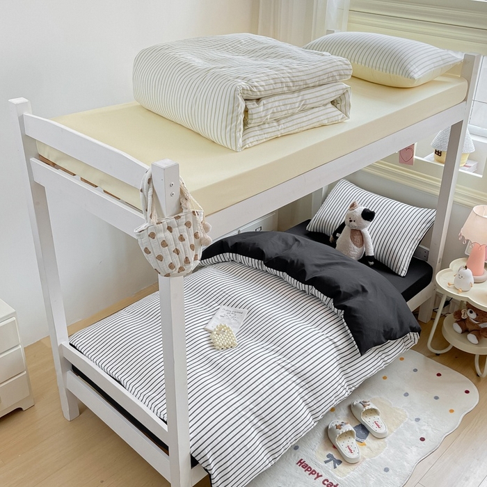 91家纺网 家纺一手货源 找家纺 麒东家纺 2025新款开学季学生ins风条纹方格水洗四件套学生上下铺三件套 条纹黄色