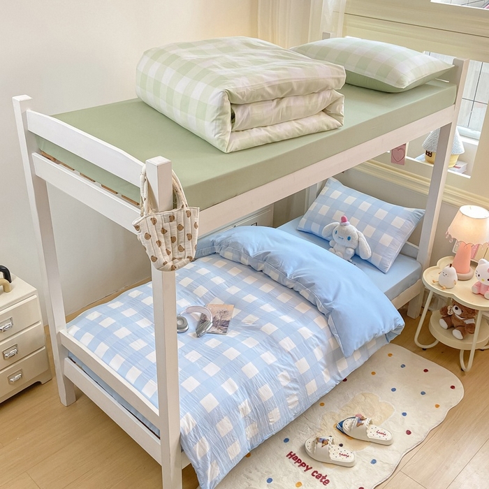 91家纺网 家纺一手货源 找家纺 麒东家纺 2025新款开学季学生ins风条纹方格水洗四件套学生上下铺三件套 方格绿色