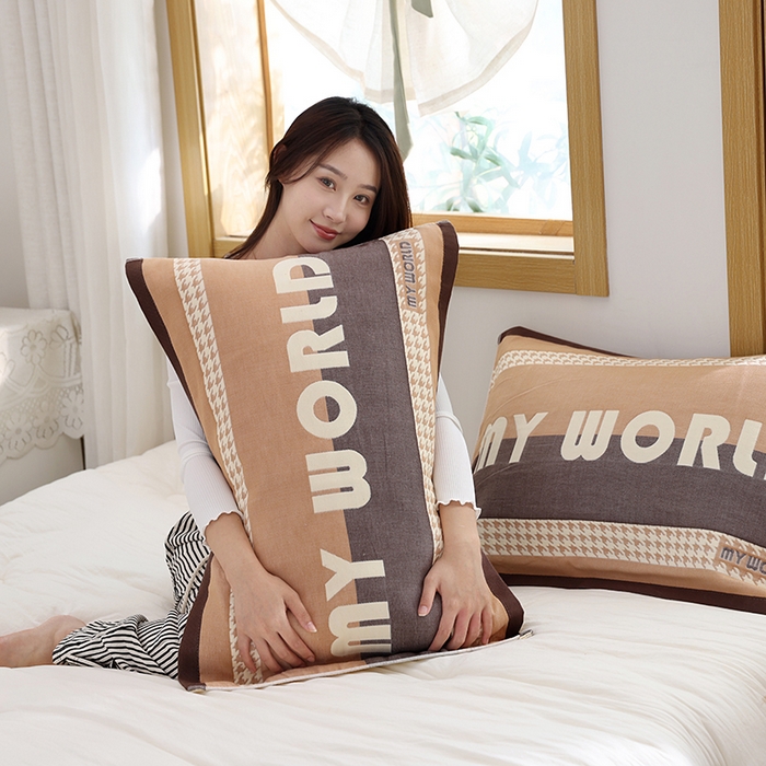 91家纺网 家纺一手货源 找家纺 朴尔家纺-毛巾被 2025新款格致系列全棉纯棉加厚六层纱布枕巾单枕巾枕巾单件 南法假日-咖 52x78cm枕巾一对