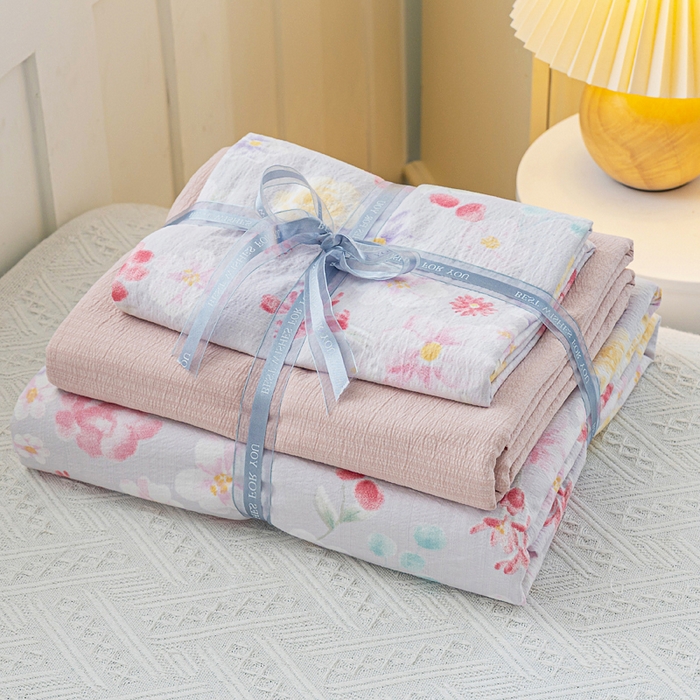 91家纺网 家纺一手货源 找家纺 奇丝雅 2025新款A类有氧超柔云感双层纱皱皱纱学生宿舍三件套家用四件套单被套 朵朵田园