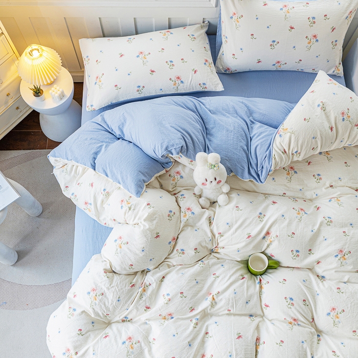 91家纺网 家纺一手货源 找家纺 奇丝雅 2025新款A类有氧超柔云感双层纱皱皱纱学生宿舍三件套家用四件套单被套 确幸英兰