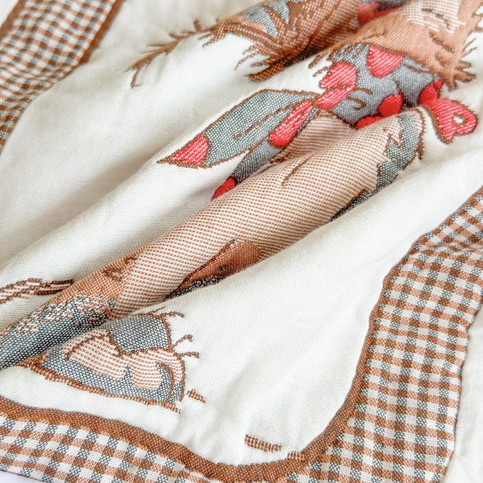 91家纺网 家纺一手货源 找家纺 朴尔家纺-毛巾被 2025新款韩版花边卡通水洗起皱纯棉四层纱布枕巾单枕巾枕巾单件 摩卡狗狗 52x78cm枕巾一对