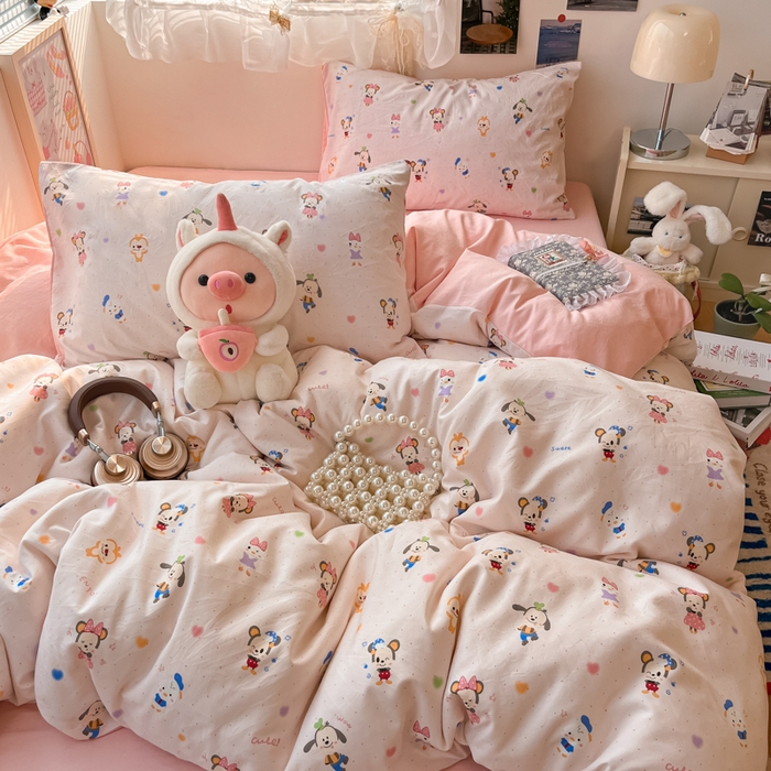 91家纺网 家纺一手货源 找家纺 卡迪熊家纺 2025新款水洗双层纱双拼碎花四件套 欢乐聚会