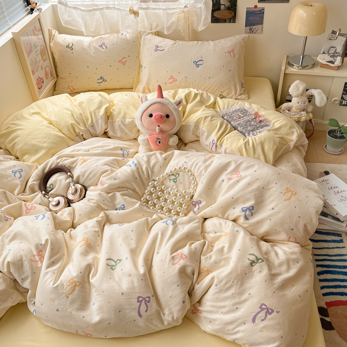 91家纺网 家纺一手货源 找家纺 彩韵家纺 2025新款水洗双层纱双拼碎花四件套 爱心蝴蝶结