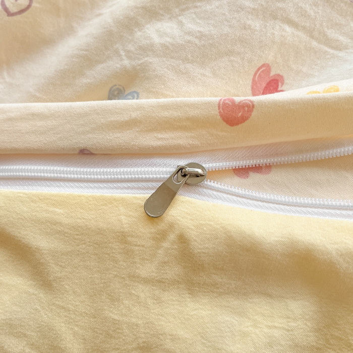 91家纺网 家纺一手货源 找家纺 彩韵家纺 2025新款水洗双层纱双拼碎花四件套 多彩心情