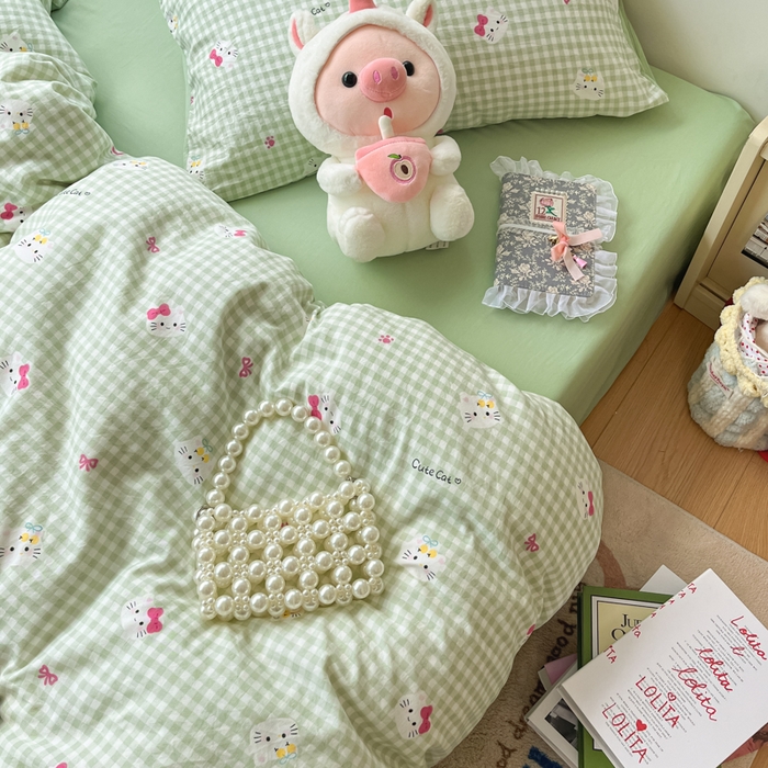 91家纺网 家纺一手货源 找家纺 卡迪熊家纺 2025新款水洗双层纱双拼碎花四件套 可爱猫猫