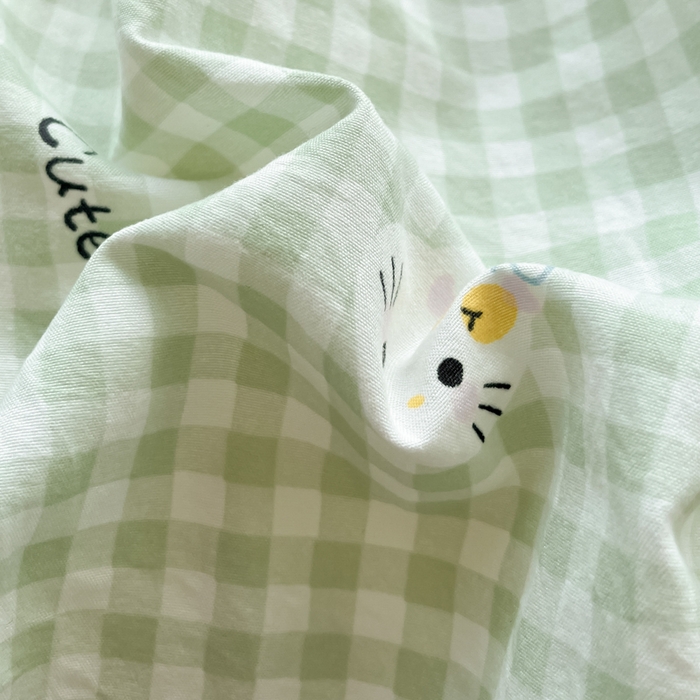 91家纺网 家纺一手货源 找家纺 卡迪熊家纺 2025新款水洗双层纱双拼碎花四件套 可爱猫猫