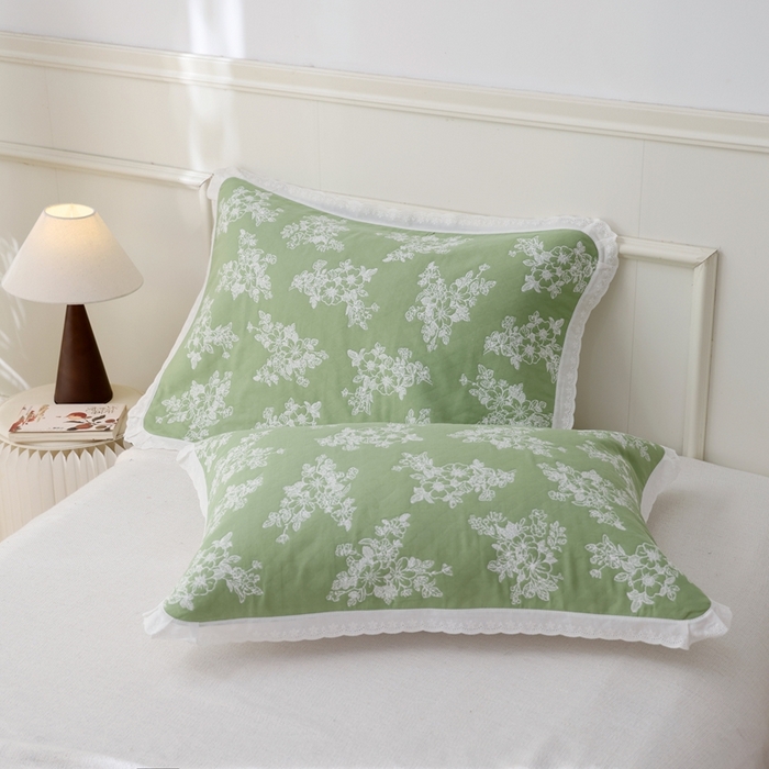 91家纺网 家纺一手货源 找家纺 朴尔家纺-毛巾被 2025新款韩版小碎花边全棉纯棉三层纱布枕巾单枕巾枕巾单件 芬芳-绿 52x78cm枕巾一对