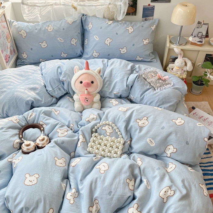 91家纺网 家纺一手货源 找家纺 卡迪熊家纺 2025新款水洗双层纱双拼碎花四件套 美好心情