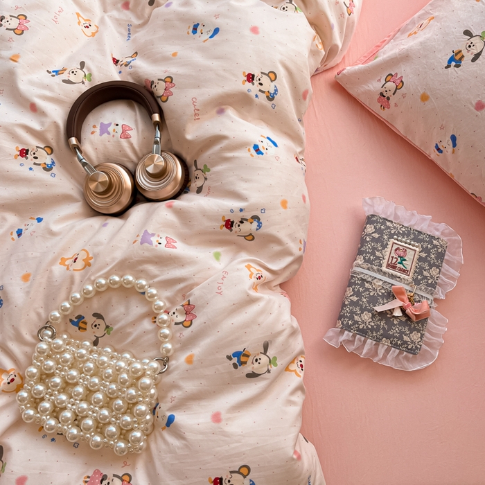 91家纺网 家纺一手货源 找家纺 彩韵家纺 2025新款水洗双层纱双拼碎花四件套 欢乐聚会