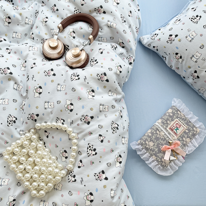 91家纺网 家纺一手货源 找家纺 彩韵家纺 2025新款水洗双层纱双拼碎花四件套 欢乐小狗