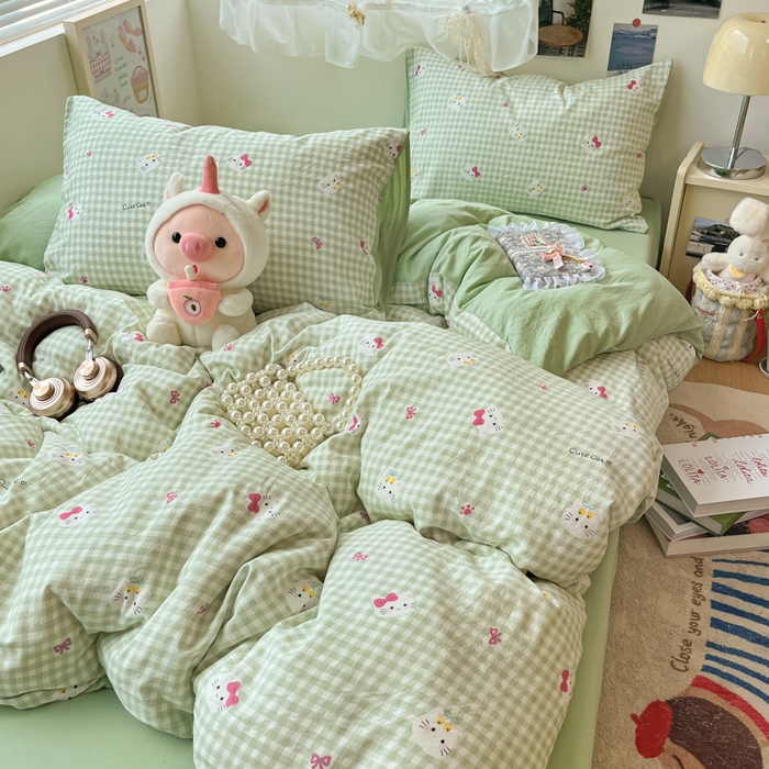 91家纺网 家纺一手货源 找家纺 彩韵家纺 2025新款水洗双层纱双拼碎花四件套 可爱猫猫