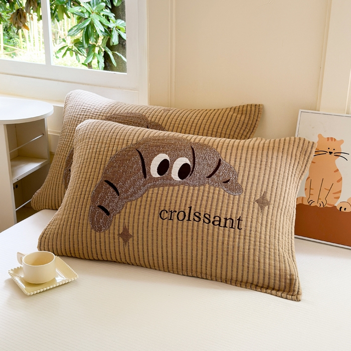 91家纺网 家纺一手货源 找家纺 朴尔家纺-毛巾被 2025新款全棉纯棉多柔AB版定位四层纱布枕巾单枕巾枕巾单件 牛角甜包 52x75cm枕巾一对