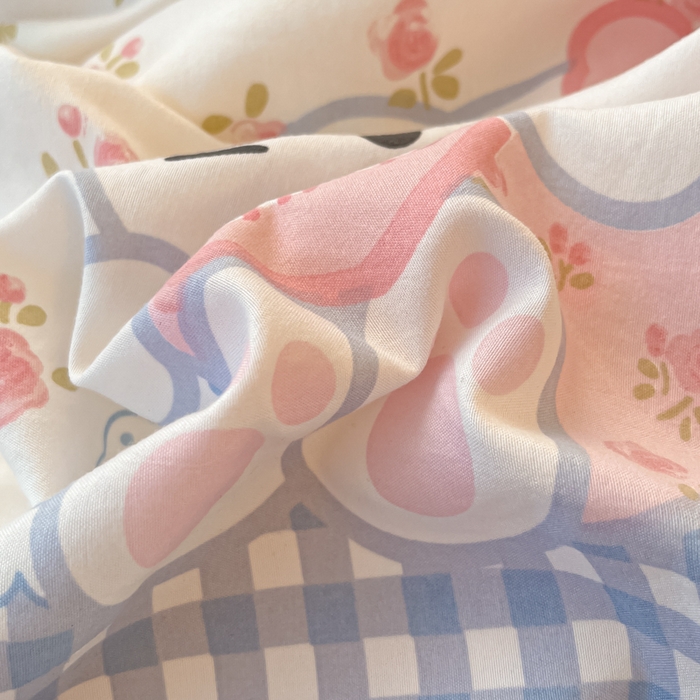 91家纺网 家纺一手货源 找家纺 卡迪熊家纺 2025新款水洗双层纱双拼碎花四件套 甜心猫咪