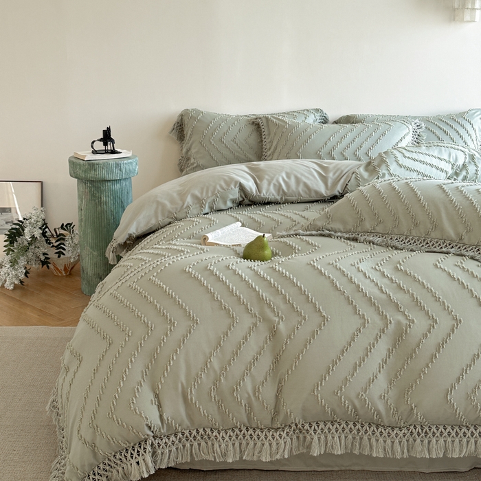 91家纺网 家纺一手货源 找家纺 缘生活 2025新款素色简约立体剪花流苏四件套 剪花波浪+流苏旧绿