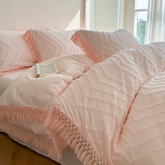 缘生活 2025新款素色简约立体剪花流苏四件套 剪花波浪+流苏浅粉