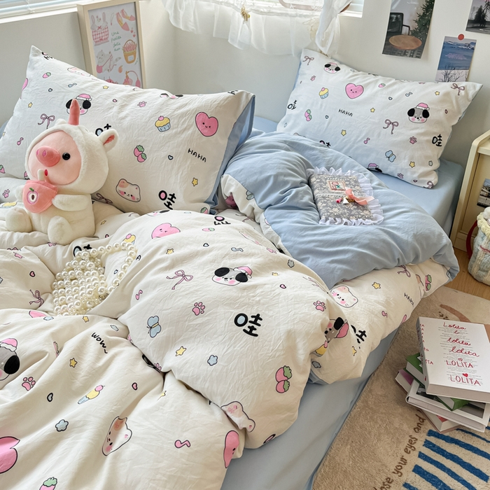 91家纺网 家纺一手货源 找家纺 卡迪熊家纺 2025新款水洗双层纱双拼碎花四件套 晚安世界