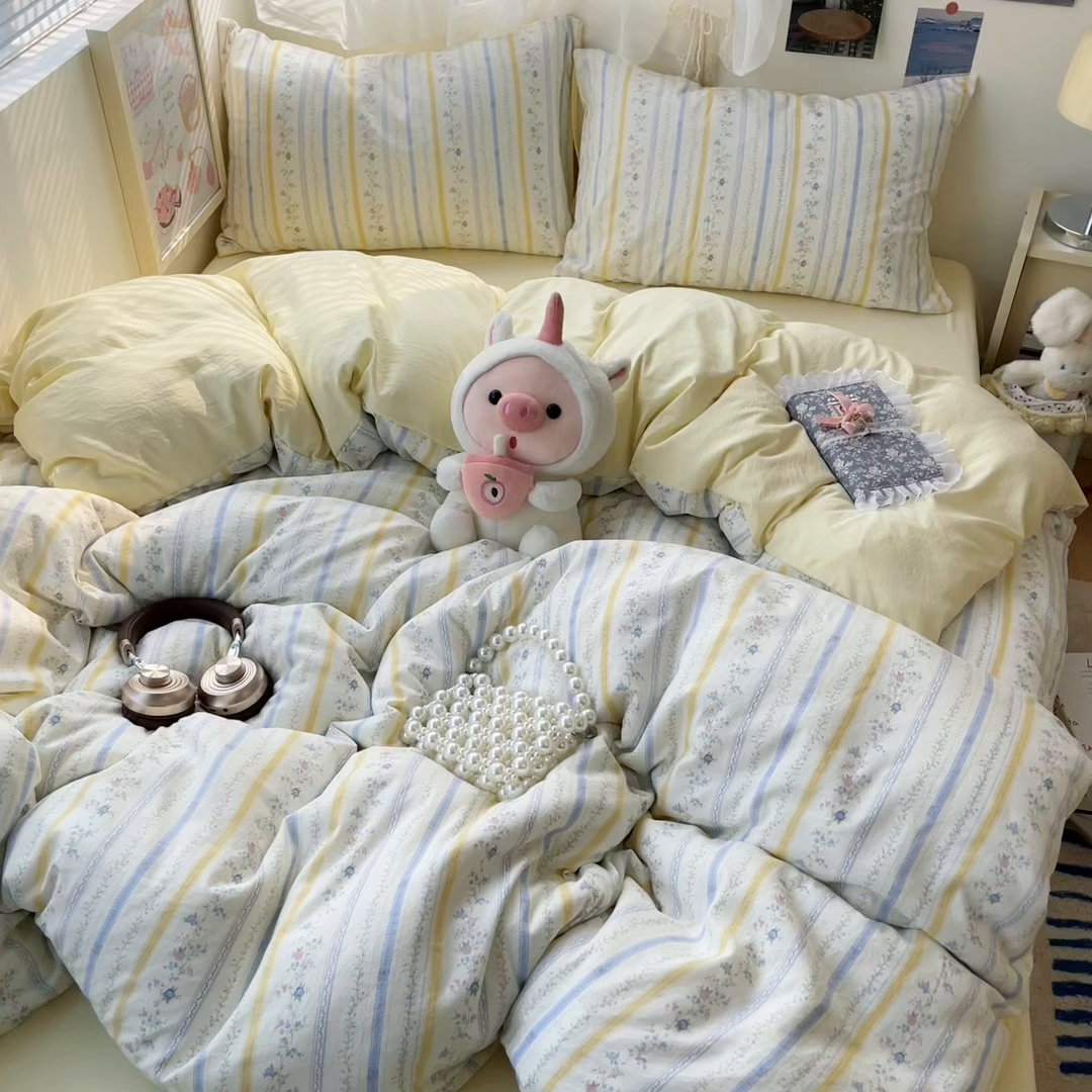 91家纺网 家纺一手货源 找家纺 彩韵家纺 2025新款水洗双层纱双拼碎花四件套 藤条花蔓