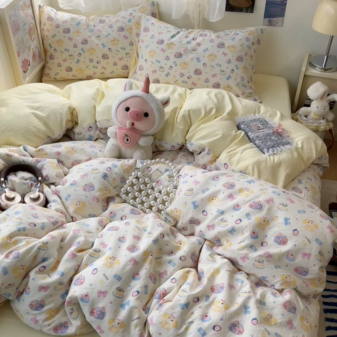 91家纺网 家纺一手货源 找家纺 彩韵家纺 2025新款水洗双层纱双拼碎花四件套 甜点小屋