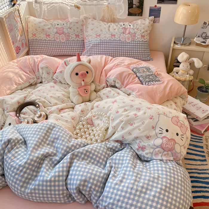 91家纺网 家纺一手货源 找家纺 彩韵家纺 2025新款水洗双层纱双拼碎花四件套 甜心猫咪