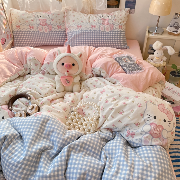 91家纺网 家纺一手货源 找家纺 彩韵家纺 2025新款水洗双层纱双拼碎花四件套 甜心猫咪