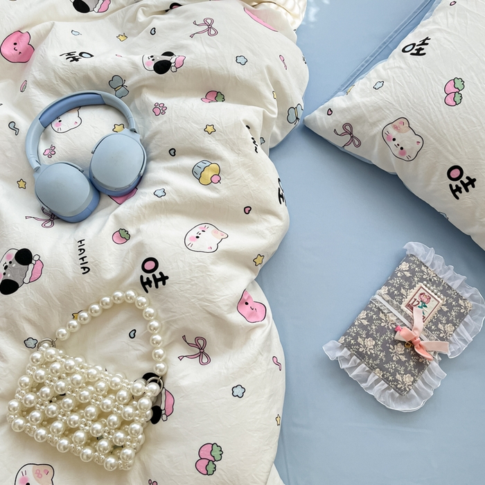 91家纺网 家纺一手货源 找家纺 彩韵家纺 2025新款水洗双层纱双拼碎花四件套 晚安世界