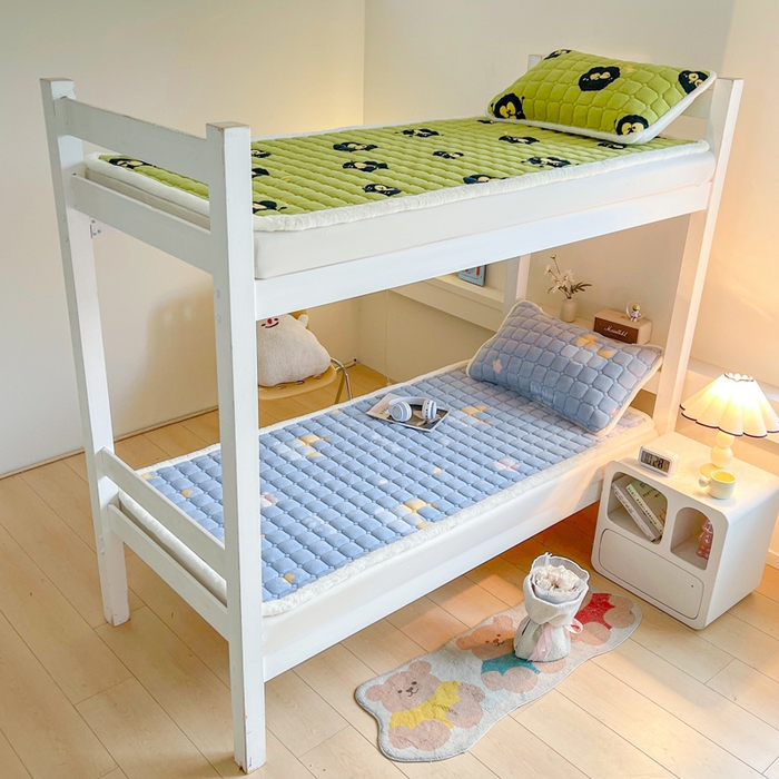 91家纺网 家纺一手货源 找家纺 梵朴 2025新款学生宿舍上下铺牛奶绒夹棉床垫床护垫床褥子 星星月亮