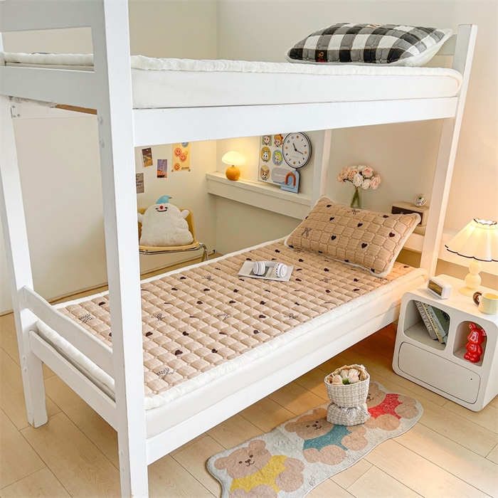 91家纺网 家纺一手货源 找家纺 梵朴 2025新款学生宿舍上下铺牛奶绒夹棉床垫床护垫床褥子 蝶之心-咖