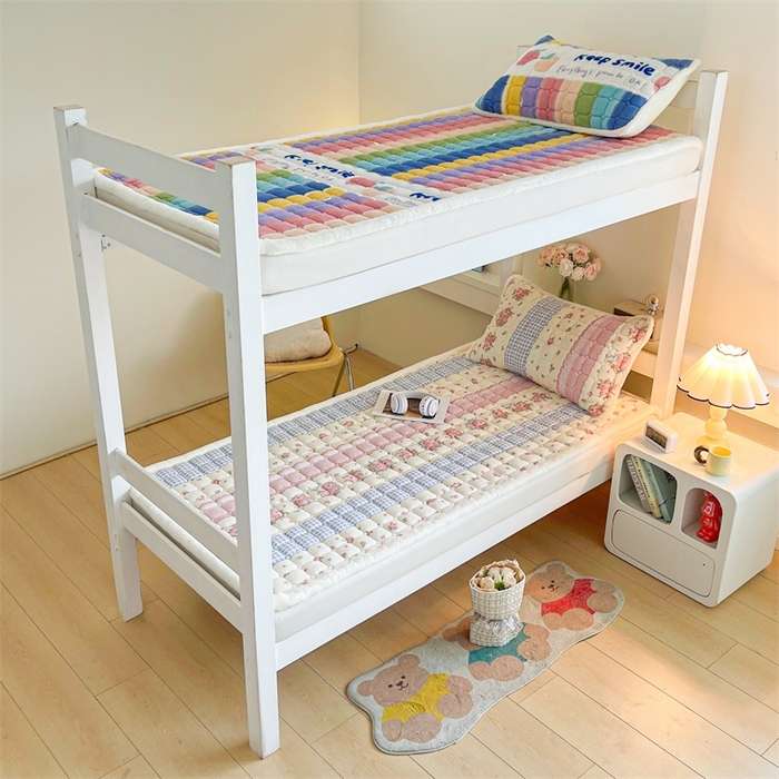 91家纺网 家纺一手货源 找家纺 梵朴 2025新款学生宿舍上下铺牛奶绒夹棉床垫床护垫床褥子 情意满满粉