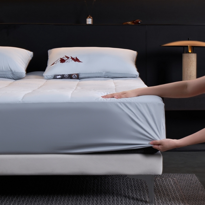 91家纺网 家纺一手货源 找家纺 岚司羽 2025新款小糯米羽绒单品床笠床笠单件单床笠 小糯米-灰色