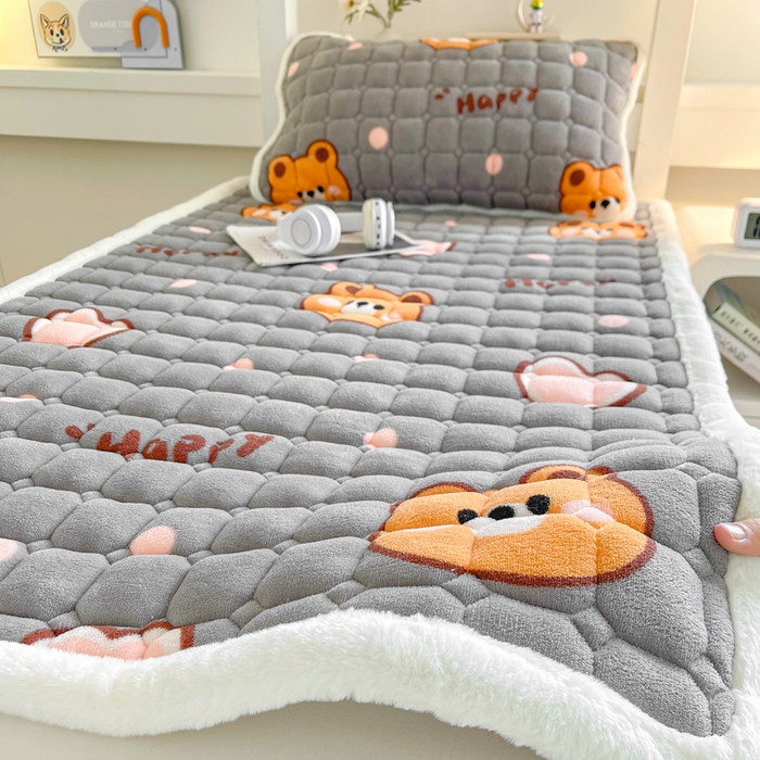 梵朴 2025新款学生宿舍上下铺牛奶绒夹棉床垫床护垫床褥子 爱心熊熊