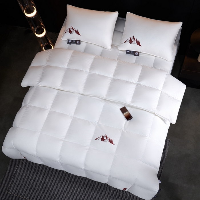 91家纺网 家纺一手货源 找家纺 （总）岚司羽 2025新款小糯米白鹅绒羽绒被被子被芯